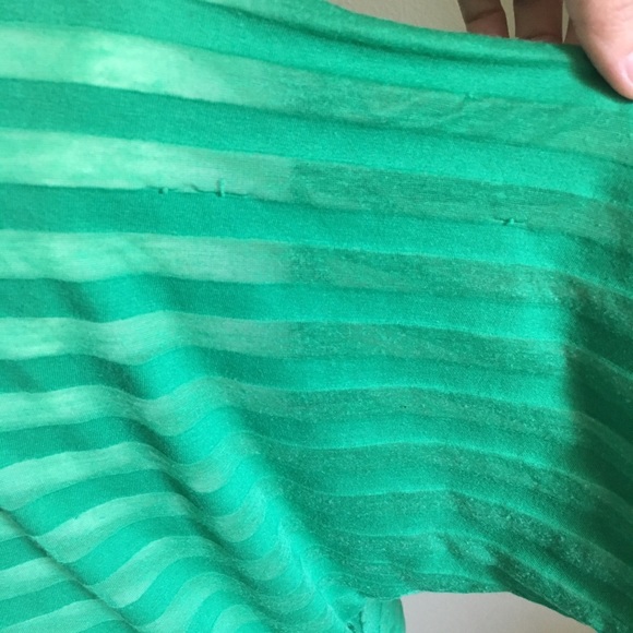 ❤️LAST DAY! Donating!❤️BCBGMAXAZIRA green shirt - Picture 4 of 8